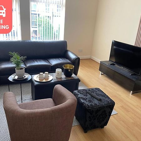 Stylish 1-Bed Apt - Sleeps 4 - Parking - Wifi Manchester Exteriör bild